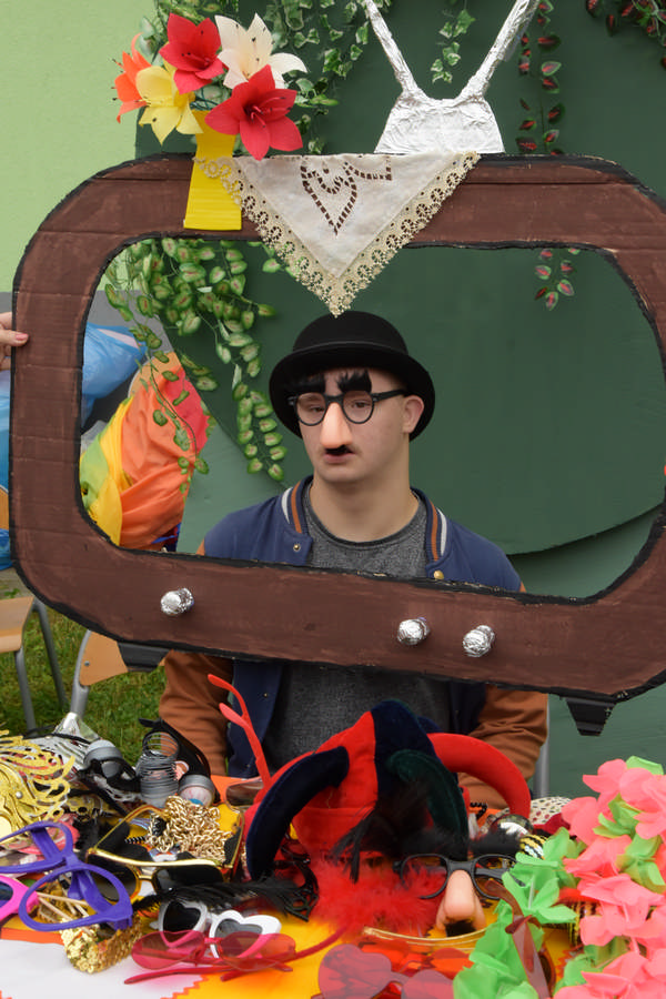 19