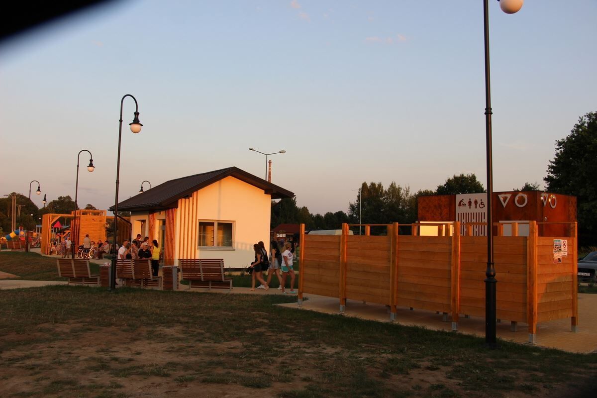07