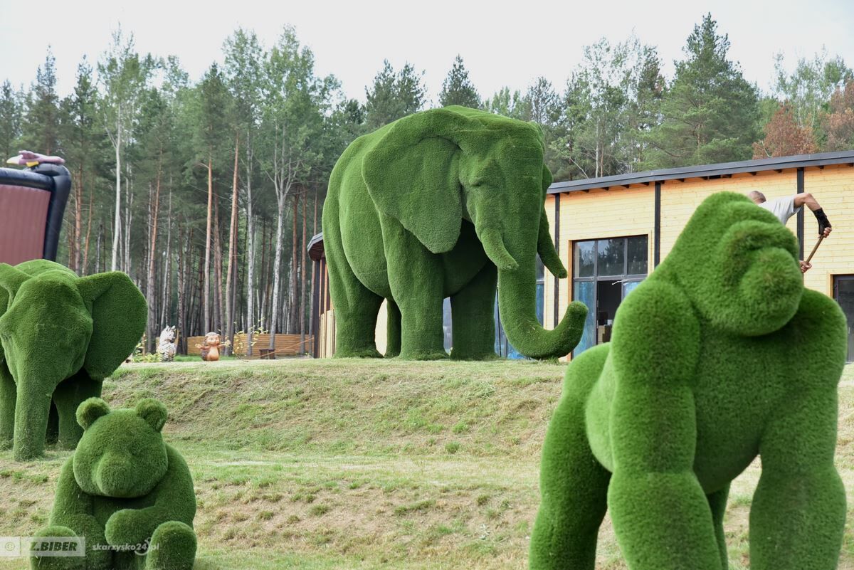 148