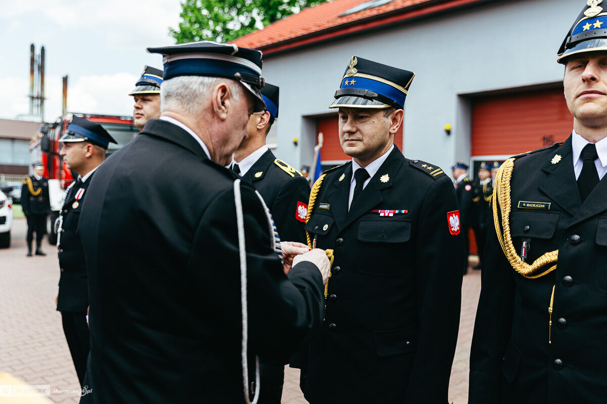 dzienstrazaka 75