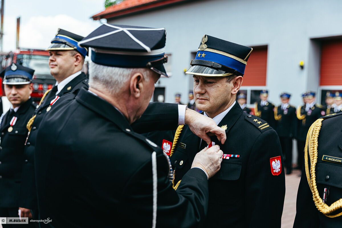 dzienstrazaka 77