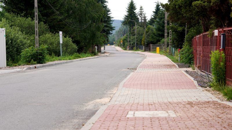 04 1 800x450