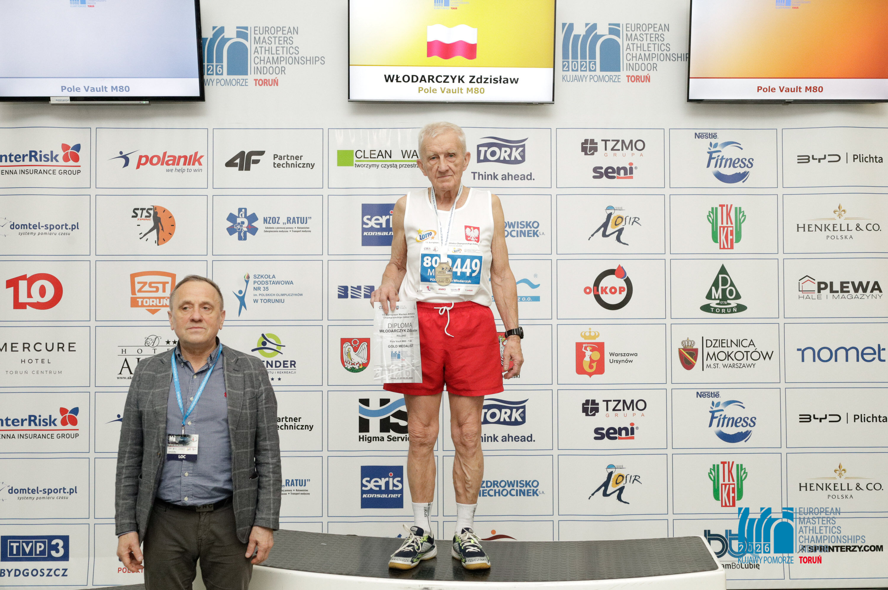 02 MEDAL CEREMONY 1358 0464