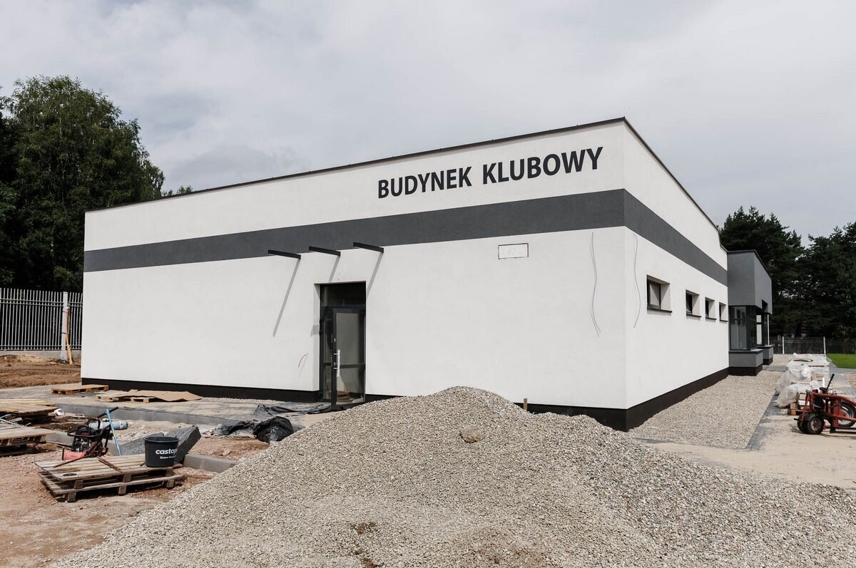 budowastadgranatu12 52508