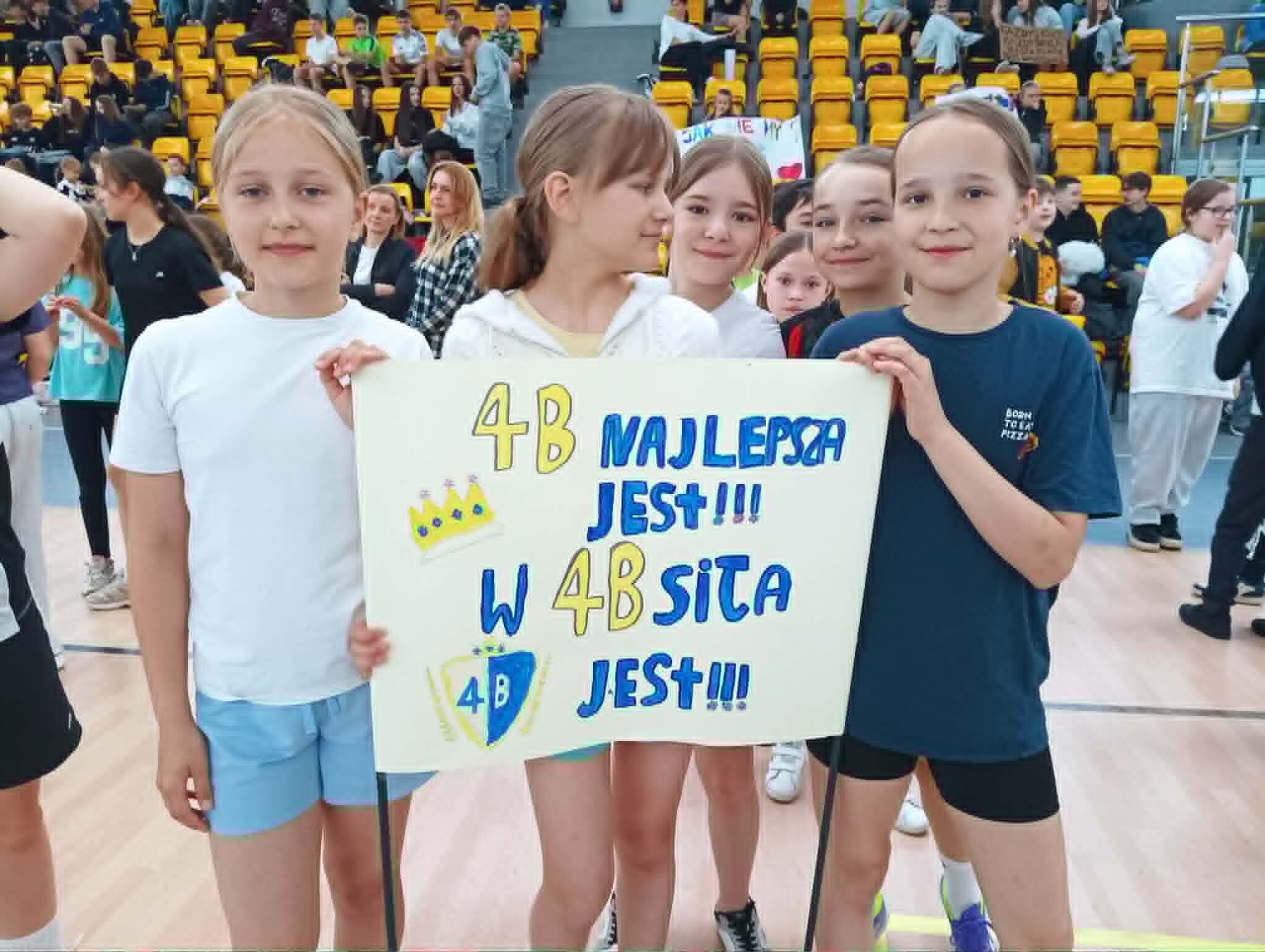 Dzień Patrona w SP 5 na sportowo 