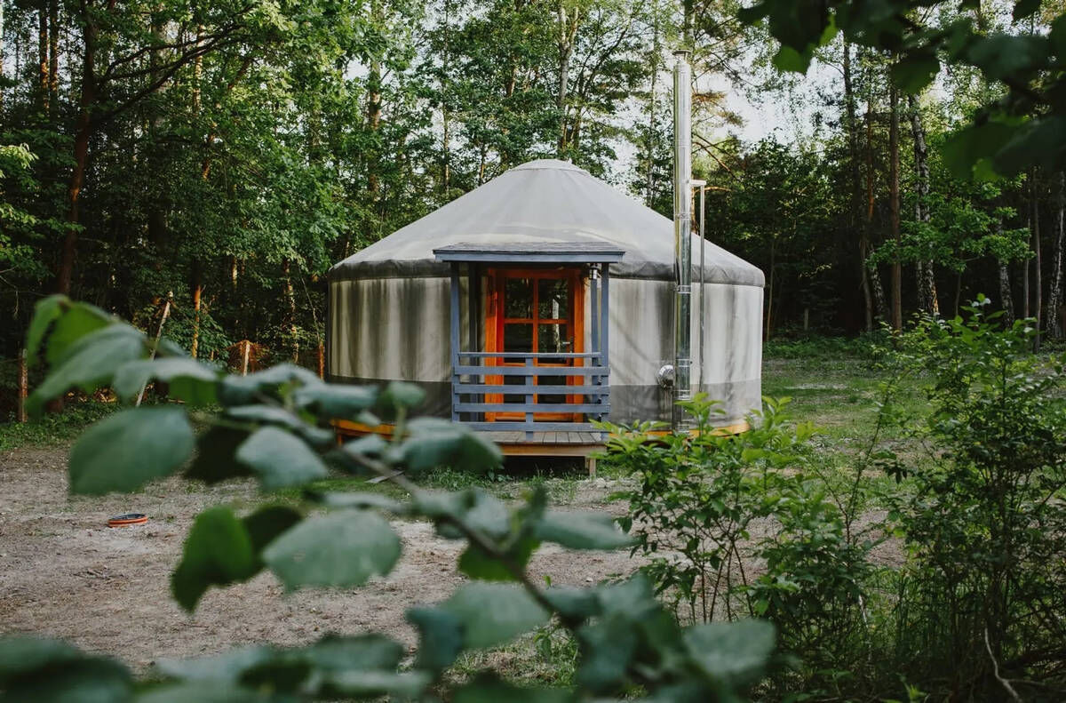skarby-natury-wokol-Skarzyska-Kamiennej-alohacamp-jurty-w-lesie-kotfalas-glamping-swietokrzyskie